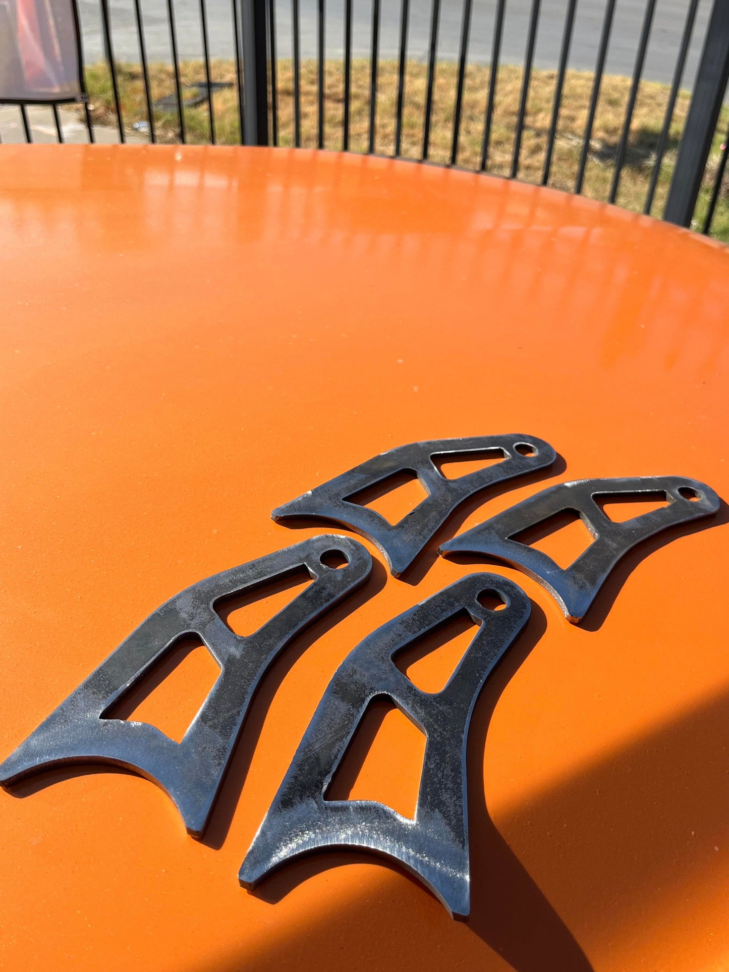 LOWER SHOCK RELOCATION TABS