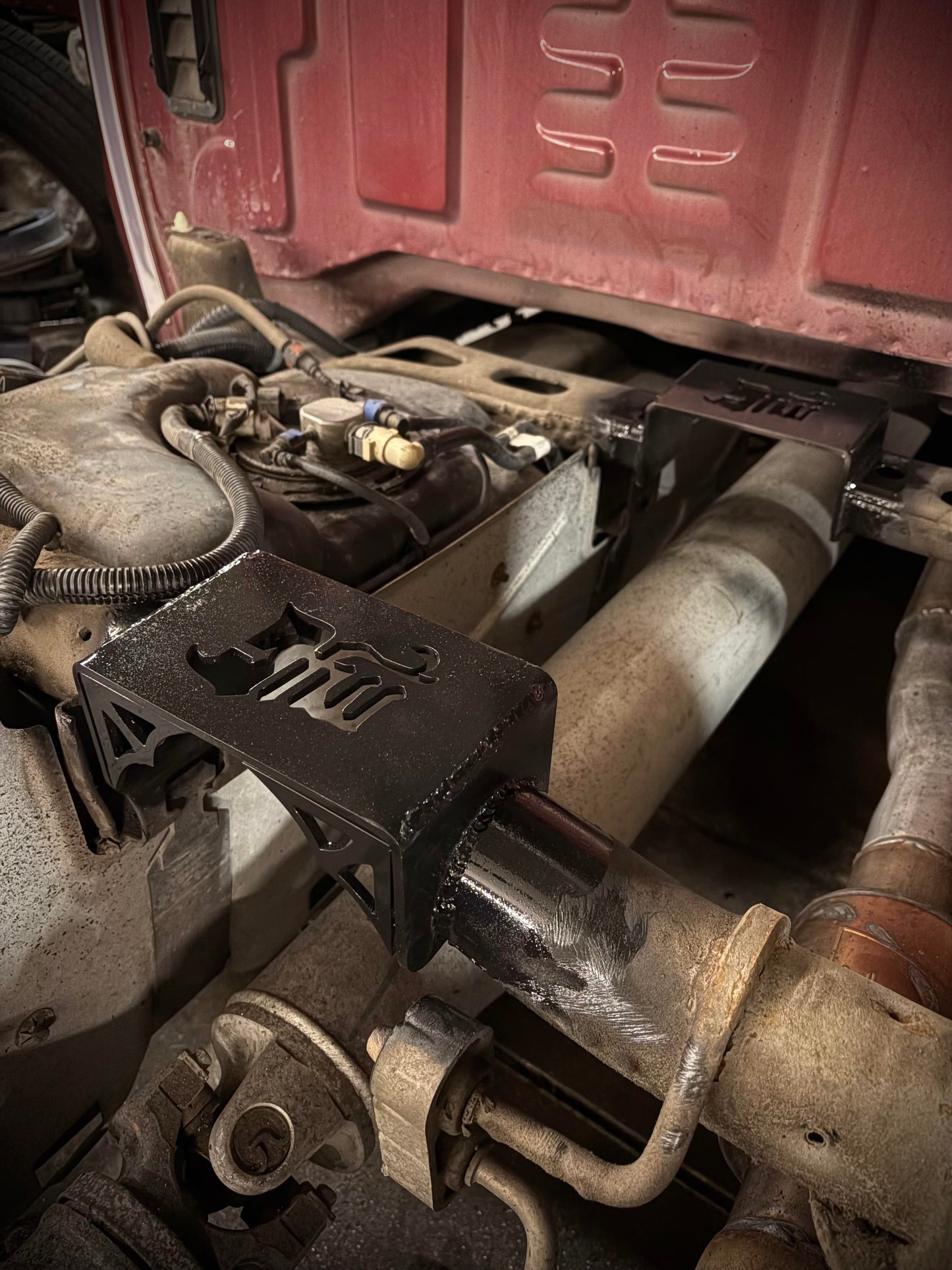 DIY CROSS MEMBER NOTCH FOR LOWERED TRUCKS NO GUSSETS