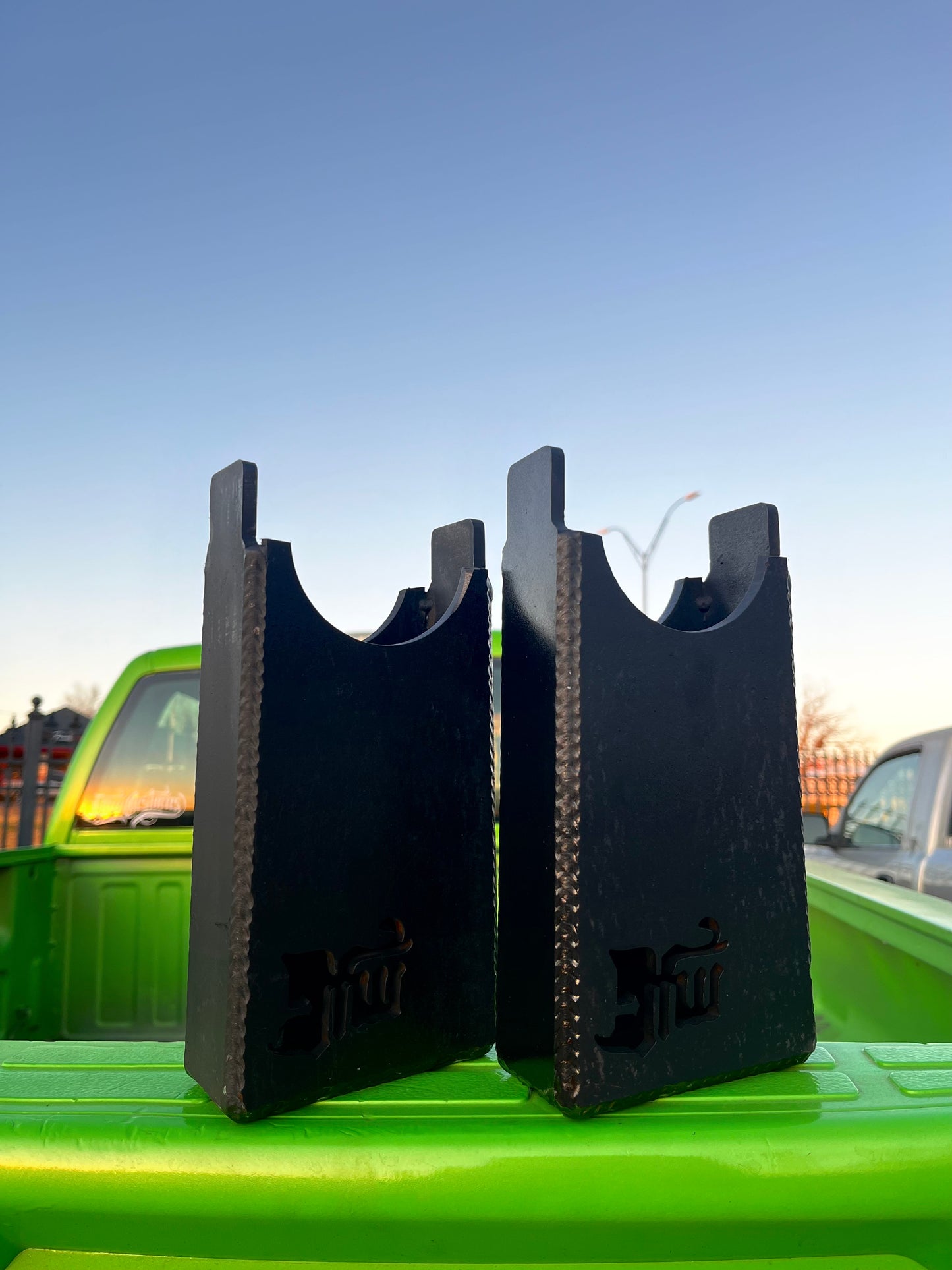 12 INCH FLIP KIT WITH BUILT IN PINION ANGLE CORRECTION